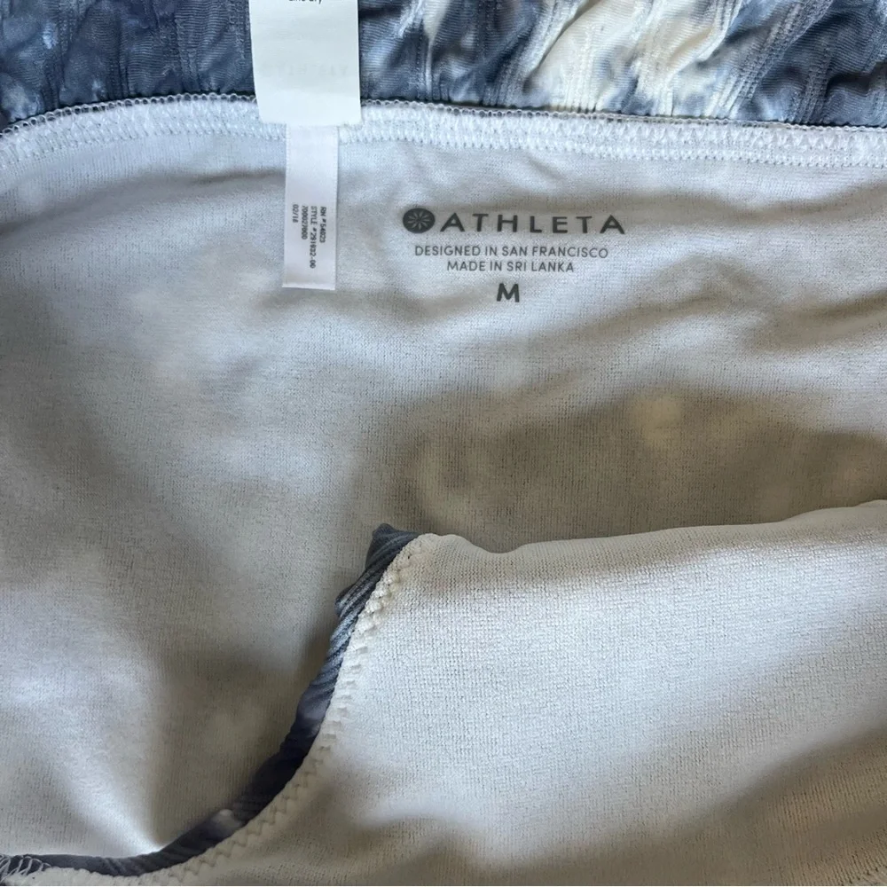 Athleta, Women's Telum 2 piece Blue Tie-Dye Swim Set, Size M EUC